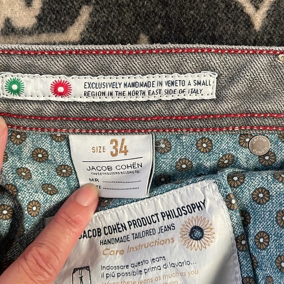 EUC Men’s Jacob Cohen hey denim button fly jeans - Picture 4 of 4